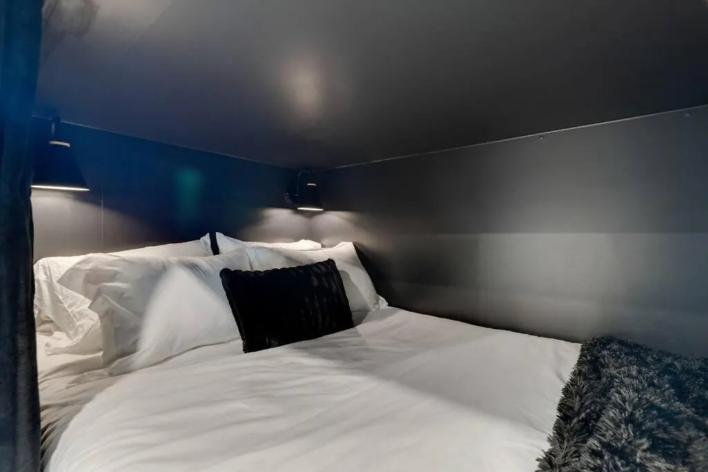 Brand New-Luxury Apartment-Downtown Nashville Apartment